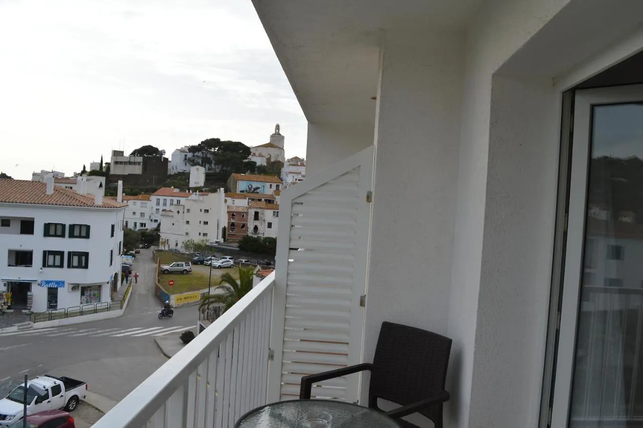 Hotel Nou Estrelles Cadaqués 2*,  Espagne