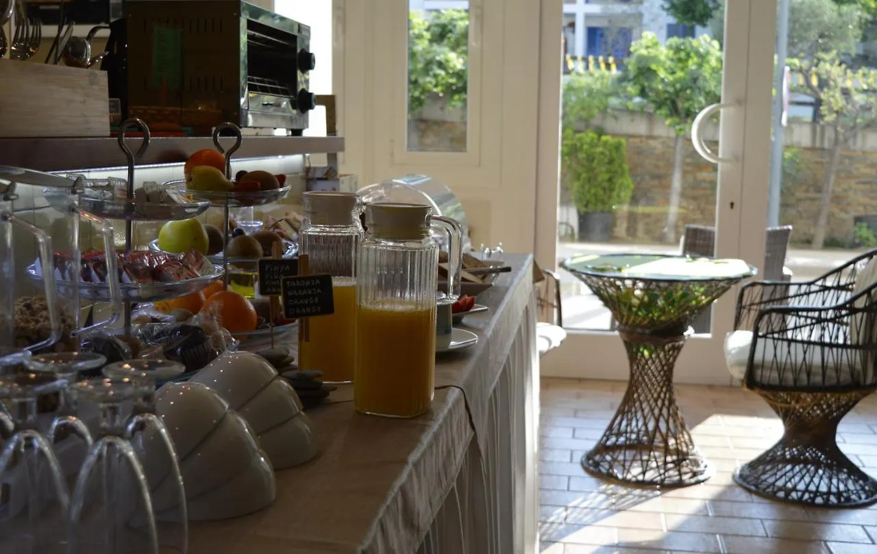 Hotel Nou Estrelles Cadaques