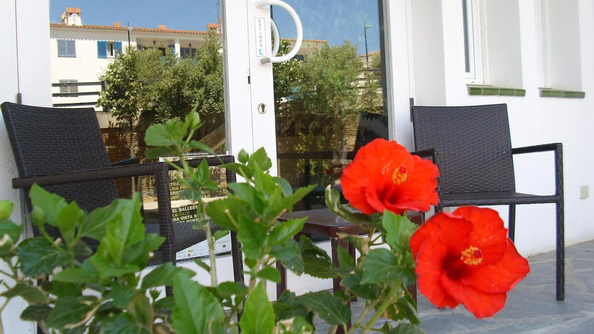 Hotel Nou Estrelles Cadaques