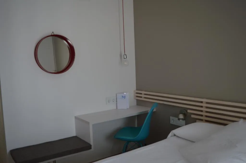 Hotel Nou Estrelles Cadaqués 2*,  Spanien