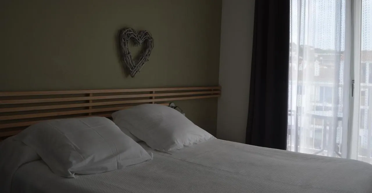 Hotel Nou Estrelles Cadaqués Španělsko